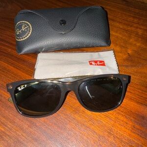 Ray-Ban New Wayfarer polarized sunglasses